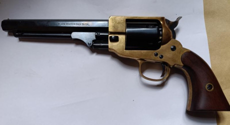 Vendo revólver Pietta modelo Spiller & Burr. NUEVO, nunca usado.
Precio 220 euros más gastos de envío. 01