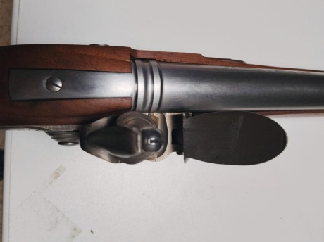 Vendo réplica Brown Bess Carabine 
Pedersoli 
Sólo estrenado, como nuevo 
1200 euros
WhatsApp 617734756 12