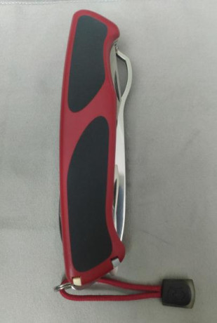 Vendo está pieza de mi colección, como nueva. 

Precio 40€  35  11