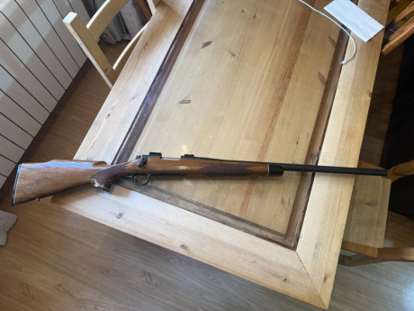 Buenas se vende reminton 700 de madera varmint en calibre 308
El estado es impecable viene con bases incluidas 02