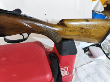 Escopeta  FN echa en la casa belga 
Cañón de 71cm dos y una estrellas fijas culata con tendencia a la 12