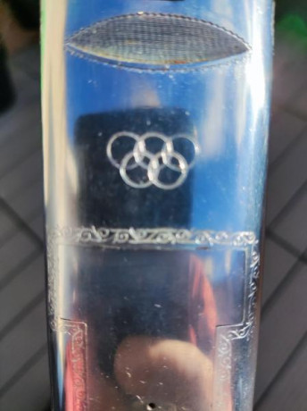  Saludos a todos / as.

No tengo mas fotos, tampoco sé los chokes que lleva ni el número de disparos.

La 01