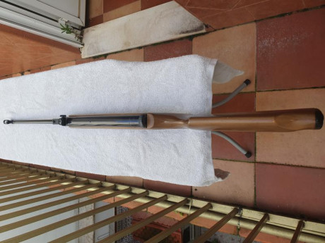 Se vende gamo 45-S-61 del 4,5mm.es una carabina para colección y para disfrutar de ella disparando.esta 11