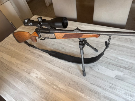 Steyr Mannlicher Luxus 300 WM con Swarovski Z6i 2.5-15x56
El rifle está impecable
Gatillo se puede por 02
