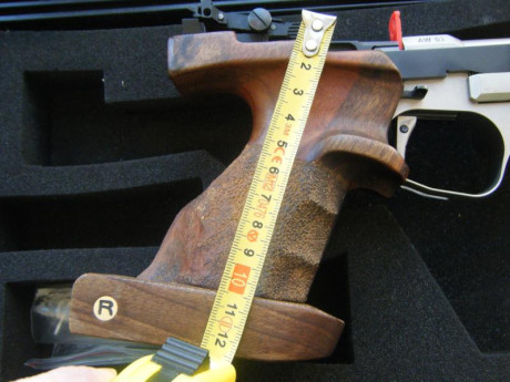 RESERVADA


Se vende pistola Feinwerkbau, motivado por haberme roto el tendón supraespinoso del hombro 21