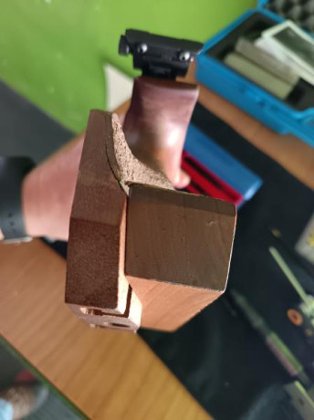 Buenas tardes, vendo pistola calibre. 32 Match Guns, a toda prueba. De lo mejor en fuego central. O cambio 80