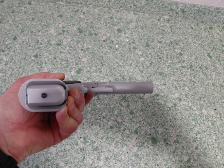 Vendo pistola tanfoglio limited custom 9mm en un estado excepcional con cañón Bull Barrel,mira de fibra 10