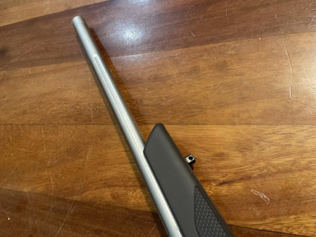 Buenos días. Pongo a la venta este rifle que compré por capricho y no tiene un solo tiro. Cañon acanalado, 10