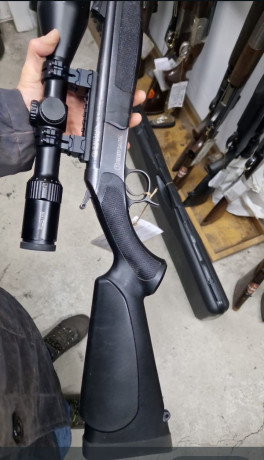 Vendo monotiro Bergara B13 calibre 243.
Visor Avistar 3-12x50 en muy buen estado el conjunto . Funda y 01