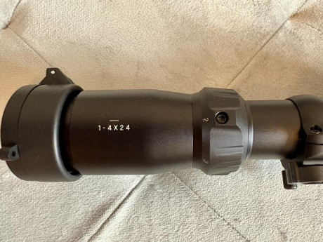 Buenas tardes.

Por exceso de armas, vendo rifle Mauser M18 en calibre 30-06 en perfecto estado junto 01