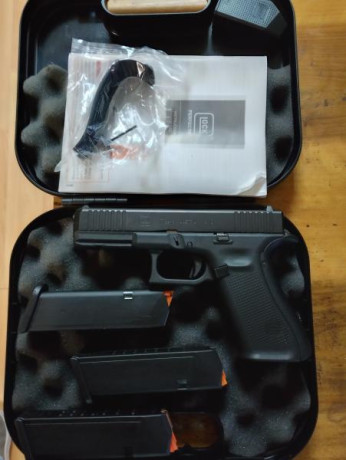 Vendo Glock 17 gen 5 con menos de 500 tiros comprada en abril de 2025 con desconector doble Diamond cambiado 01