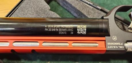 En perfecto estado, Cacha M, la entrego con el cubre cañon naranja o el negro original, una botella, herramientas, 11