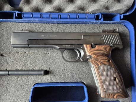 En 22LR, en perfecto estado.
Busco pistola de 9mm. 00