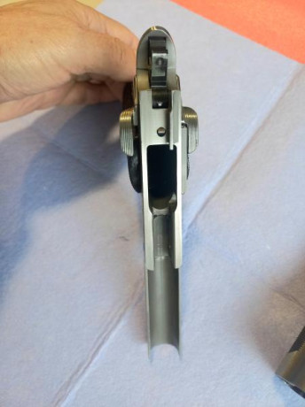 Vendo pistola Infinity 1911 de 9 mm parabellum, en perfecto estado. Tiene cañon de 5 y 1/4 pulgadas. Es 52