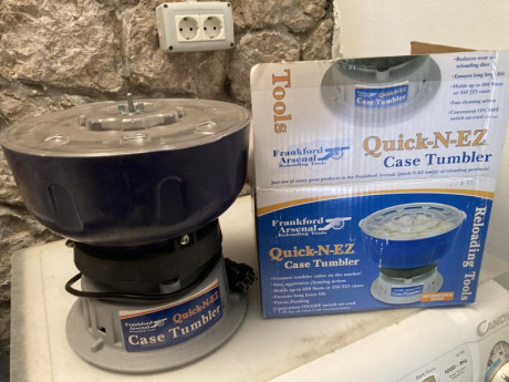 Vendo kit completo limpiavainas Frankford . Como nuevo, sin uso .
115 € 00