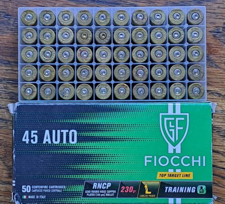 Cajas del .45 ACP con vainas disparadas una sola vez.
2,5 € cada una.


 1000114814.jpg  00