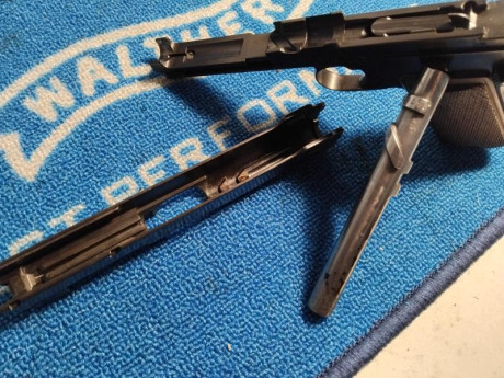 Vendo pistola Steyr Hahn 1912 en calibre 9 mm Parabellum. Guiada en F.

Fabricada en 1916, mecaniza a 00