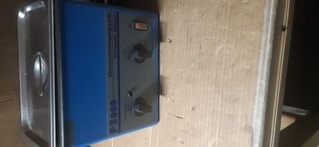 Buenas noches, pongo este limpiador en venta, es de un compañero que por desgracia nos ha dejado,más adelante 00