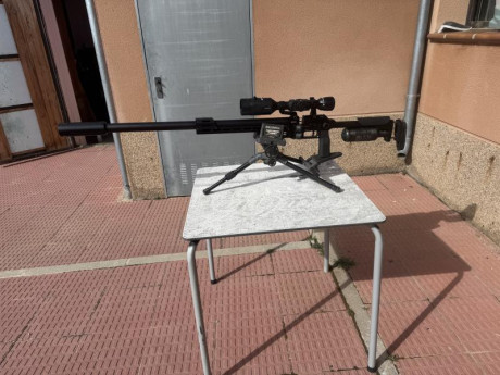 Vendo Fx Phanthera, calibre 5,5 en perfecto estado, muy poco uso es el modelo sniper, precio 1.350 €
Visor 00