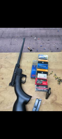 En estado de colección, con su caja-maletín y documentación originales, sus dos cargadores, vendo mítica 20