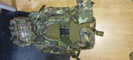 Vendo estos materiales,  precios en las fotografías, se puede mejorar el precio por cantidad, gastos de 31