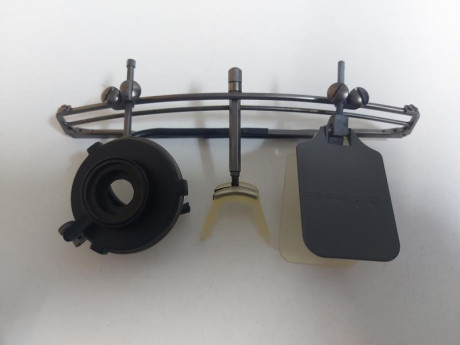  Vendidas 
Por cese de la actividad deportiva, sigo vaciando el armero....
Vendo gafas de tiro knobloch 02