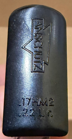 Vendo dos cargadores de 5 balas para carabina Anschutz 1710 (cal .22LR)
Precio: 50€ cada uno
Envió incluido. 00