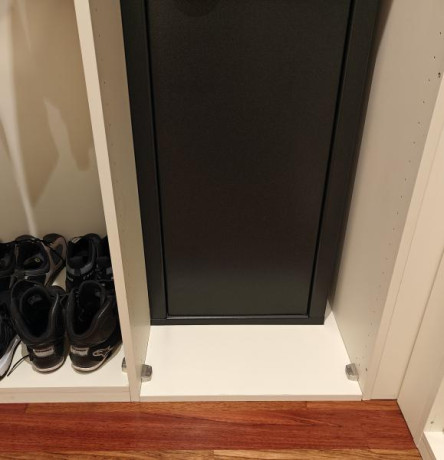 Buenas a todos, tengo una duda respecto a la instalación del armero SPS de arma corta, mi intención es 10