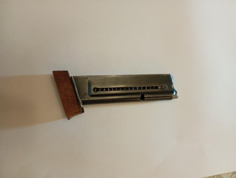 Vendo cargador Astra TS22 42€ con envío certificado 00