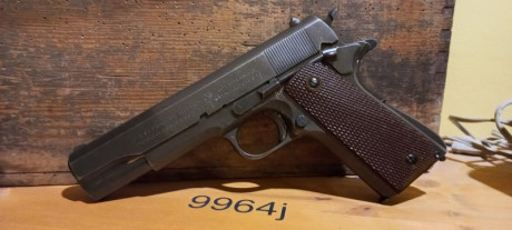 Este Colt esta en su estado orginal, sin marcajes post guerra.
La mayoría de los Colts que se encuentran 02