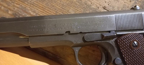 Este Colt esta en su estado orginal, sin marcajes post guerra.
La mayoría de los Colts que se encuentran 01