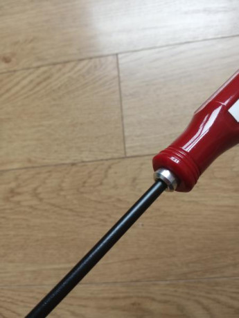 Vendo Baqueta BoreTech V-Stix, mide 112cm de largo, sin contar el mango

Los V-Stix de Bore Tech vienen 00