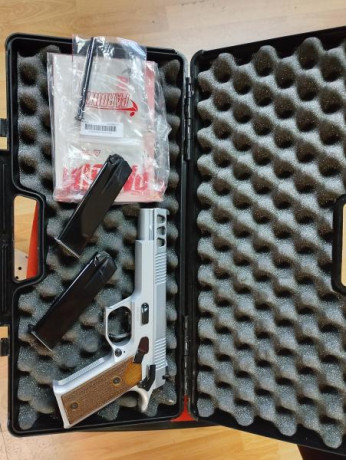 Vendo pistola Pardini Gt9 de 6 pulgadas, no se realizan envíos. Provincia de Alicante.
Lleva montado sistema 01
