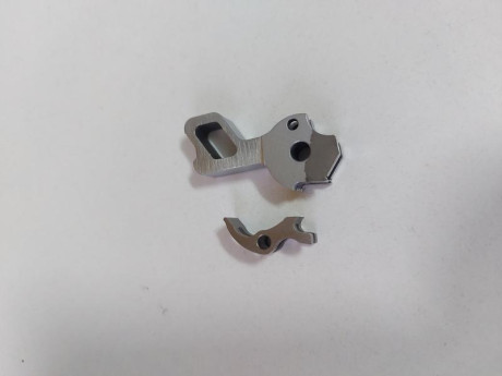 Por cese de la actividad deportiva, sigo vaciando el armero....
Vendo Herramienta para pistolas 1911 Marvel 01