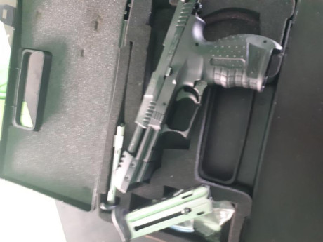 Se vende esta WALTER p22 long de un compañero que quiere pasarse a 9m. Se valora cambio por 9mm o revolver.Funciona 00