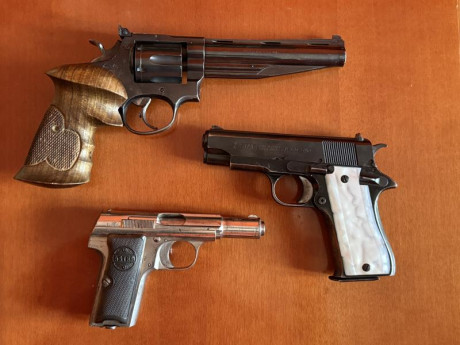 Hola,he abierto este hilo para que todos aquellos que tengais armas Españolas,podais lucirlas aqui con 80