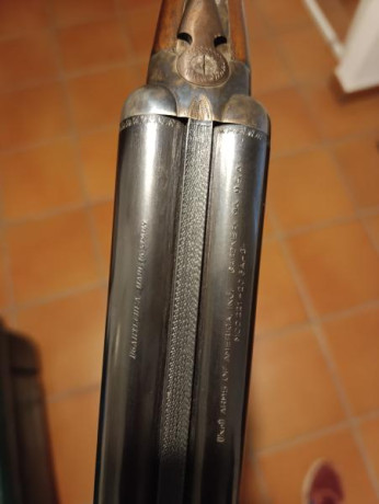 Vendo Escopeta paralela marca Ignacio Ugartechea del calibre 20/76
Cañón de 66cm 
Doble gatillo *** y 01