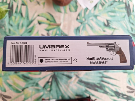 Bueno días compañeros,

Pongo a la venta este magnífico revólver Co2 Smith & Wesson M29 6,5" 11