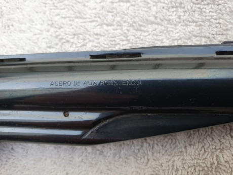 Se vende revolver ruby extra en calibre 38 special.Guiado en F.Esta en buen estado y dispara muy bien,tiene 32