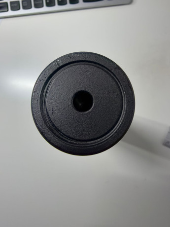 Buenos días,

pongo a la venta este supresor para carabina de PCP en calibre 22
Rosca UNF 1/2
Fue comprado 00