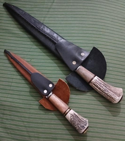 Saludos, 

Por compartir de vez en cuando alguna cosa, os cuelgo imágenes de un cuchillo gaucho (facón, 82