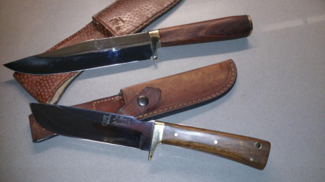 Saludos, 

Por compartir de vez en cuando alguna cosa, os cuelgo imágenes de un cuchillo gaucho (facón, 91