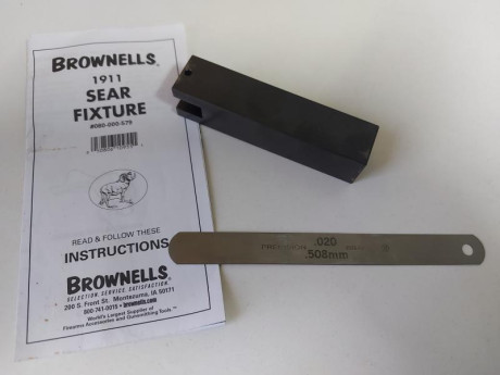 Por cese de la actividad deportiva, sigo vaciando el armero....
Lote de herramientas Brownells para el 20