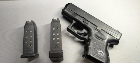 Vendo Glock 26 GEN 3, está guiada en licencia A, ideal para porte personal oculto y discreto, no habré 00
