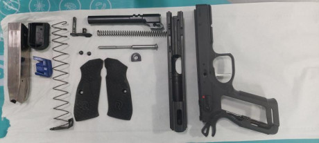 En venta CZ SHADOW 2. Espectacular estado. Impecable. Ni un rasguño. Muy cuidada. Solo usada en precision. 01