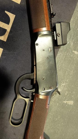 Se vende rifle WiNCHESTER proof STEEL modelo 94 AE de palanca en Calibre 30 -30 con Punto Rojo Bushnell 10