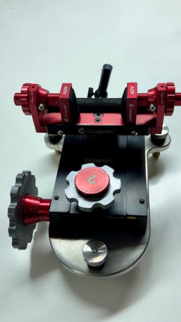 Vendo Torreta Cicognani, en perfectas condiciones de uso, dispone de ruedas sobredimensionadas intercambiables.
Precio 02