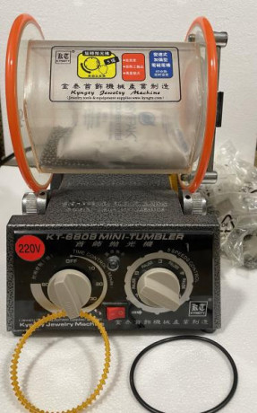 Tumbler rotatorio con repuestos. 70 € 00