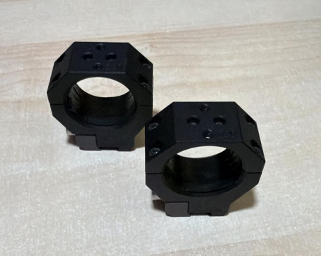 Buenas tardes
Vendo estos dos conjuntos de anillas para visor
Diámetro tubo: 30mm
H:30mm
Aptas para carril 00