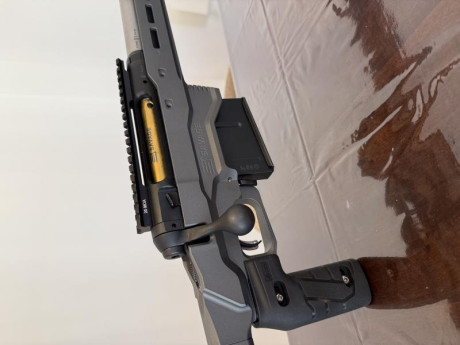 NUEVO, sin estrenar, lo compré en 2024 por capricho y no lo he llegado a estrenar. Incluye freno de boca 31